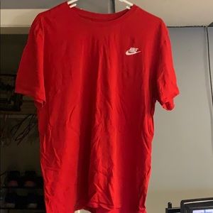 Nike tee